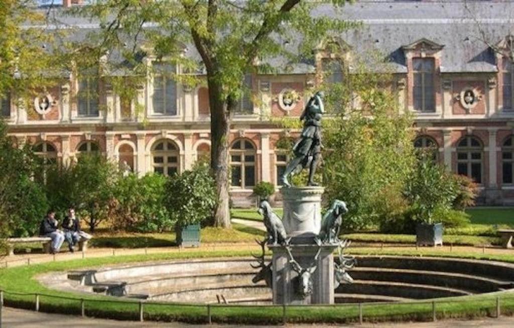 Fontainebleau Sweet Home Bagian luar foto